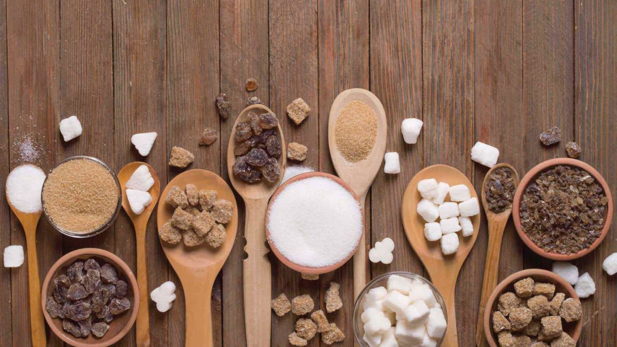 各種砂糖的俯視圖，說明糖化與膠原流失的關係